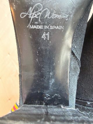 BOTÍN ANTE TACON TALLA 41 NEGRO