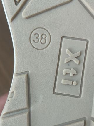 Zapatillas  XTI talla 38 mujer