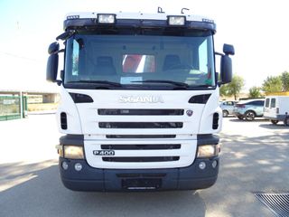 Scania P 400-CAMIONES GANCHO+GRUA