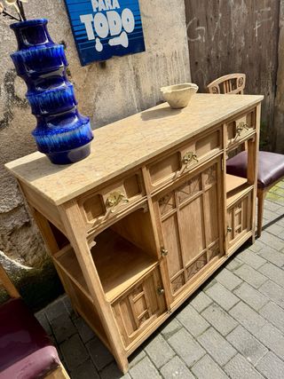Aparador Modernista de Roble. Antiguo. Restaurado