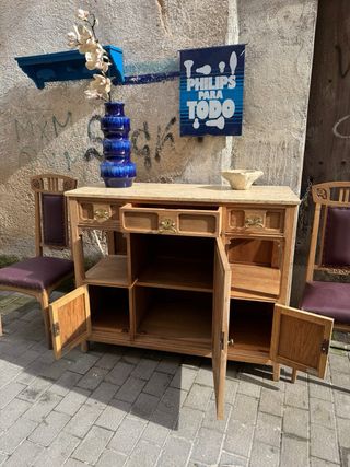 Aparador Modernista de Roble. Antiguo. Restaurado