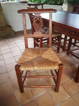 Comedor Nogal Español: Madera noble.