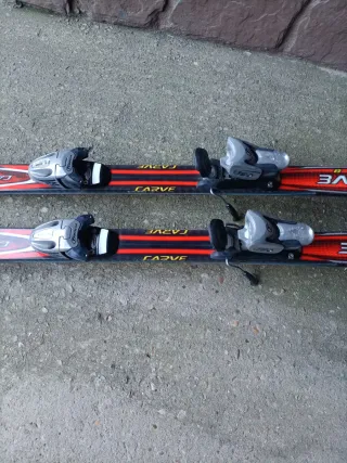 Esquís HEAD Carve con fijaciones