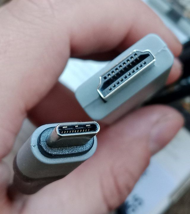 Cabo Adaptador USB-C para HDMI 4K