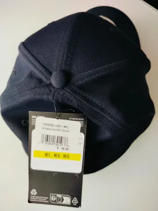 Gorra Under Armour Negra Talla M/L y L / XL