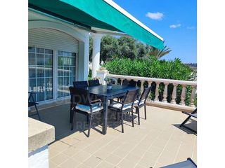 Casa adosada en venta en Benimeit - Tabaira en Teulada