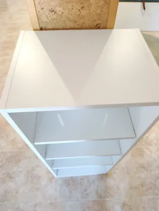 Estantería blanca
