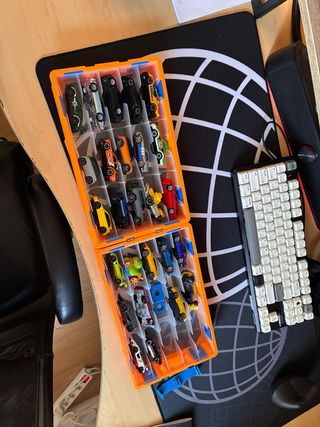 Caja almacenamiento Hot Wheels de plastico