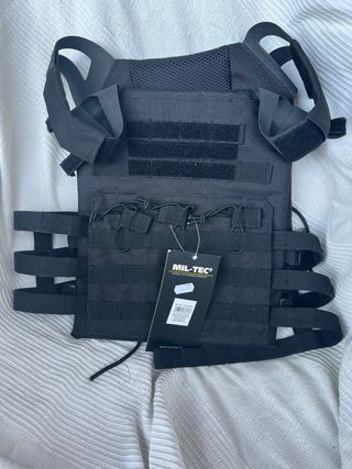 Chaleco táctico MIL-TEC nuevo con etiqueta.