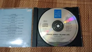 Grace Jones. Island Life. CD. Perfecto.