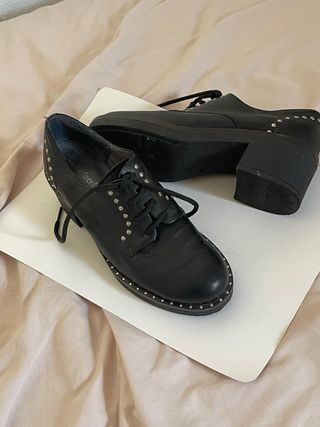 Hermosos zapatos de cuero