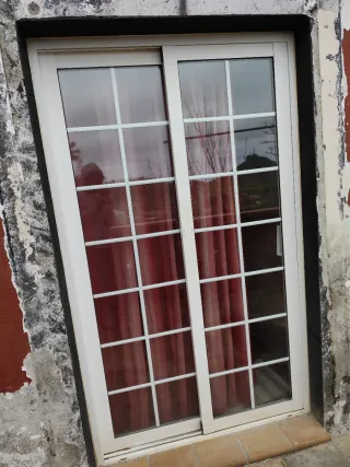 Ventanas y puerta de corredera