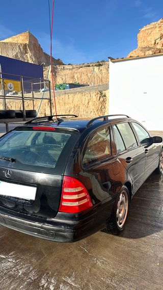 Mercedes-Benz Clase C 2003