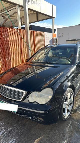 Mercedes-Benz Clase C 2003