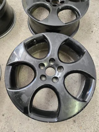 Llantas Detroit Golf GTI 18 5x112