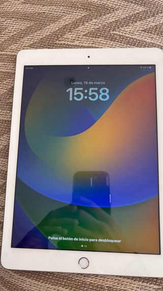 iPad 5ª Gen 128GB Gris y Blanco perfecto estado!
