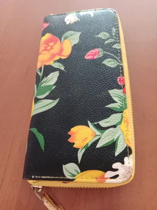 Monedero Michael Kors floral interior amarillo