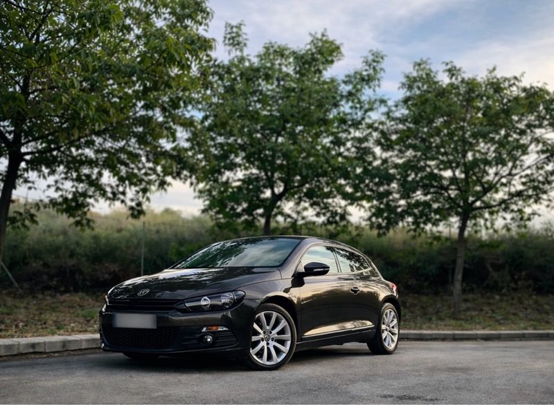 Volkswagen Scirocco 2011 - foto 1
