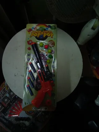 Juguete lanzador con red