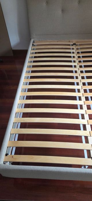 IKEA cama con cabecero y colchón