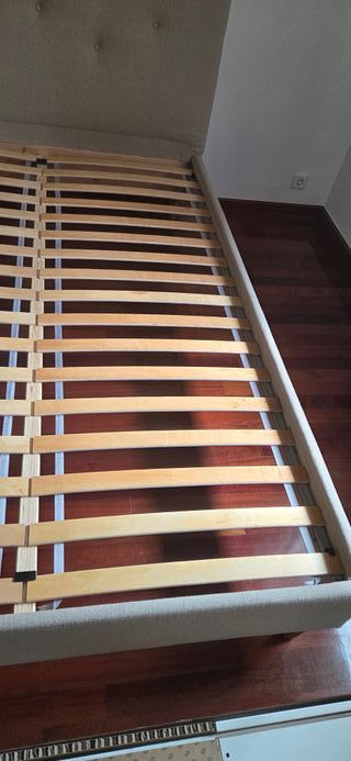 IKEA cama con cabecero y colchón