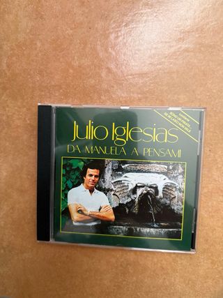 CD vendo per inutilizzo per collezione novi mai us