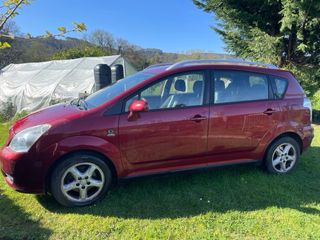 Toyota Corolla Verso 2005