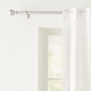 Amazon Basics Barra de Cortina Extensible con rema