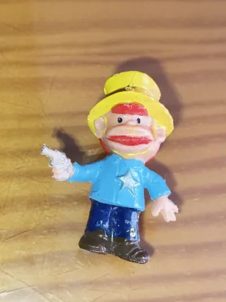 Muñeco PVC Felipe amigo de Mafalda