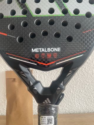 Pala de Padel Adidas Metalbone 2026.