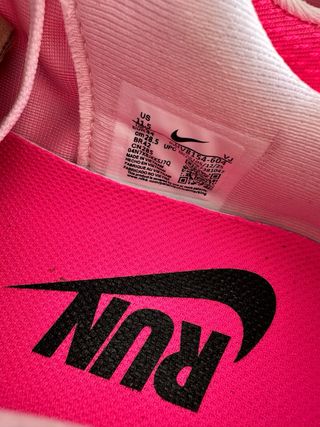 Nike Vomero Plus Run Naranja/Rosa