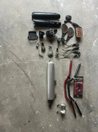 Husqvarna SM 125cc 2T en perfectas condiciones