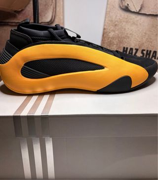 Adidas Harden Volume 8 Zapatillas amarillas