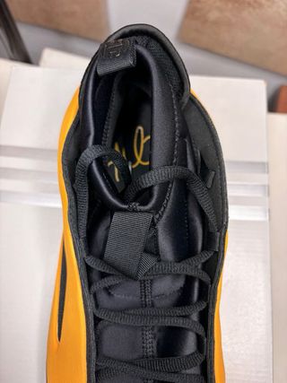 Adidas Harden Volume 8 Zapatillas amarillas