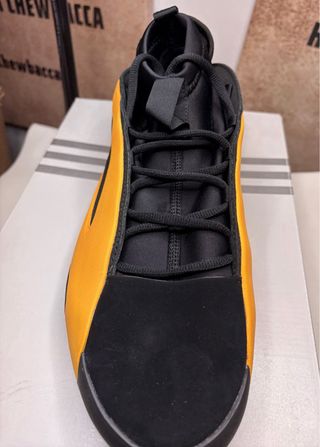 Adidas Harden Volume 8 Zapatillas amarillas