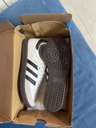 Adidas Samba Blancas y Negras