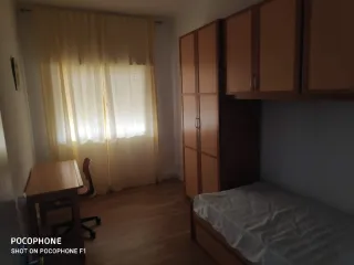 Piso muy amplio y luminoso