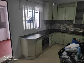 Piso muy amplio y luminoso