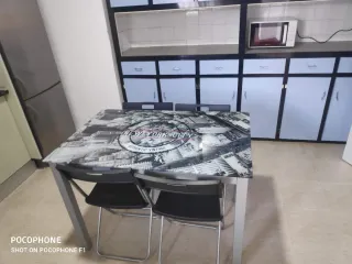 Piso muy amplio y luminoso