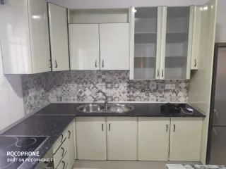 Piso muy amplio y luminoso