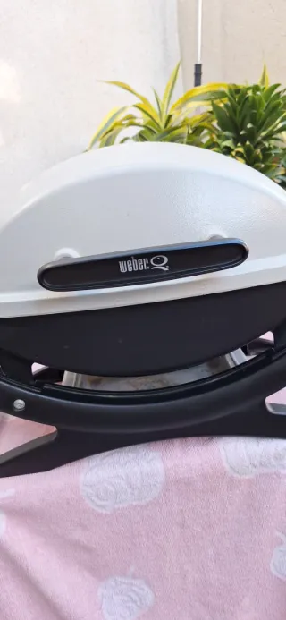 Barbacoa Weber Portátil Gas Negra y gris