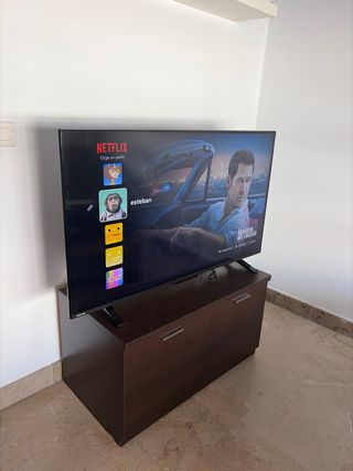 Televisor toshiba 50’ - 4k uhd- sin marcos