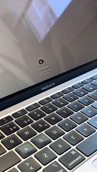 MacBook Air M1 Plata/Gris Espacial