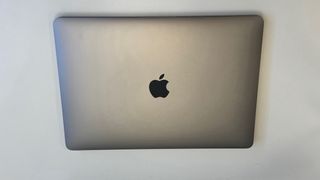 MacBook Air M1 Plata/Gris Espacial