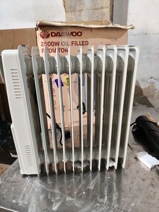 - Daewoo 11 Fin 2500W Calentador de radiador por