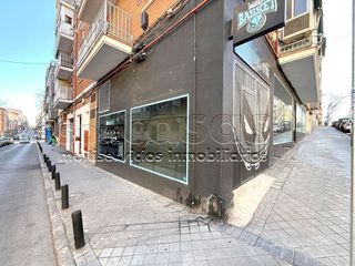 Local comercial en alquiler en Quintana en Madrid