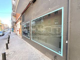 Local comercial en alquiler en Quintana en Madrid