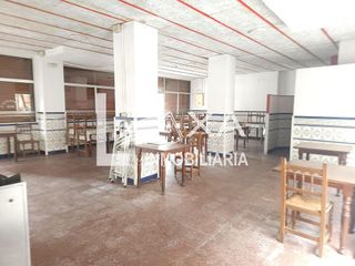 Local comercial en venta en Sant Ildefons en Cornellà de Llobregat