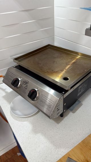 Plancha para asar con un solo uso