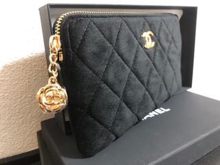 Neceser Chanel Negro y Dorado